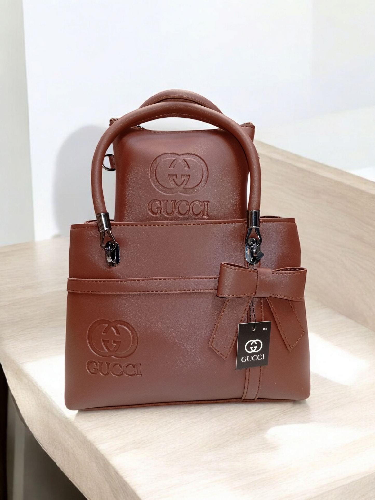 BEAUTIFUL LADIES HAND BAGS