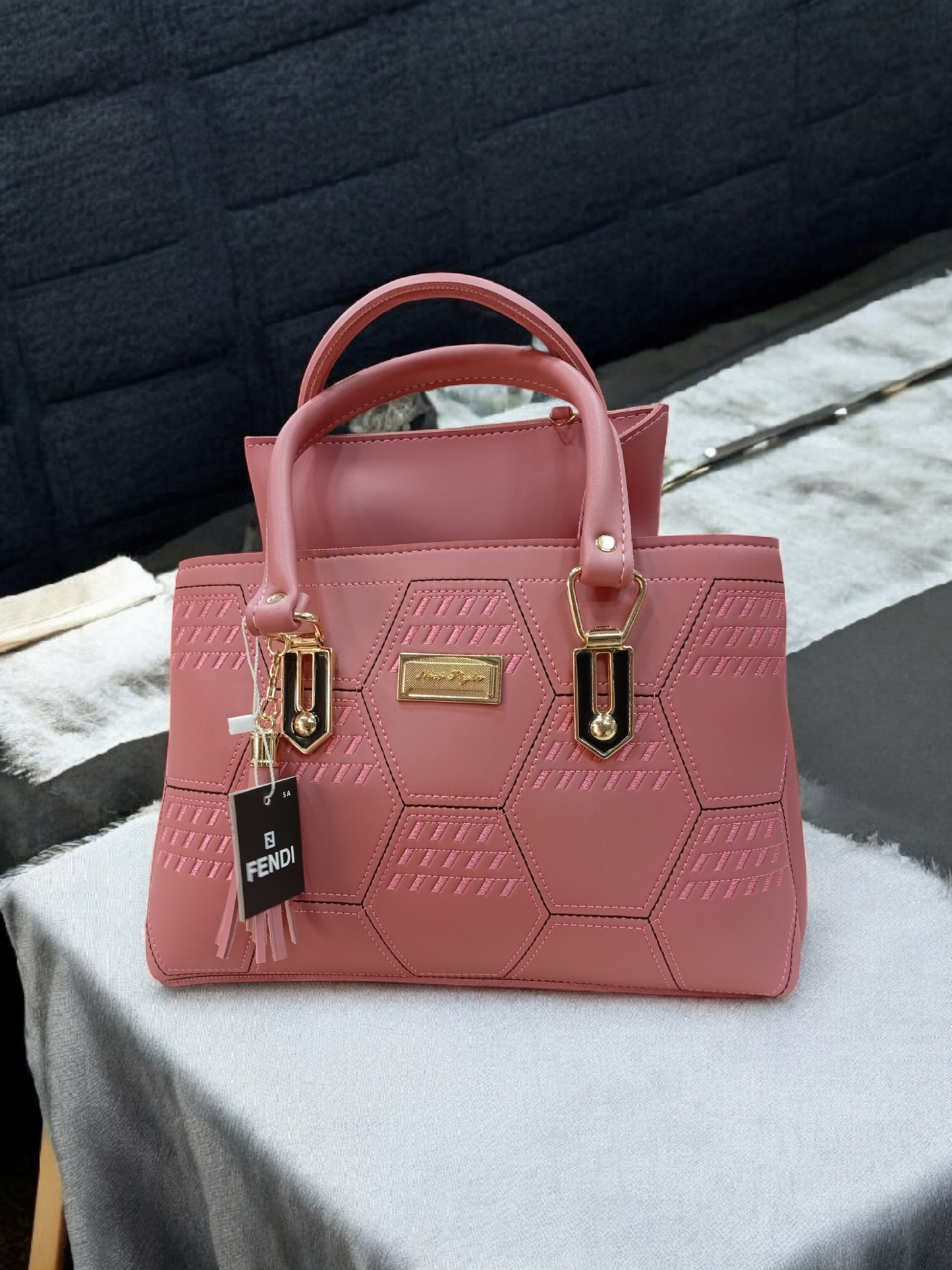 *BEAUTIFUL LADIES HAND BAGS*