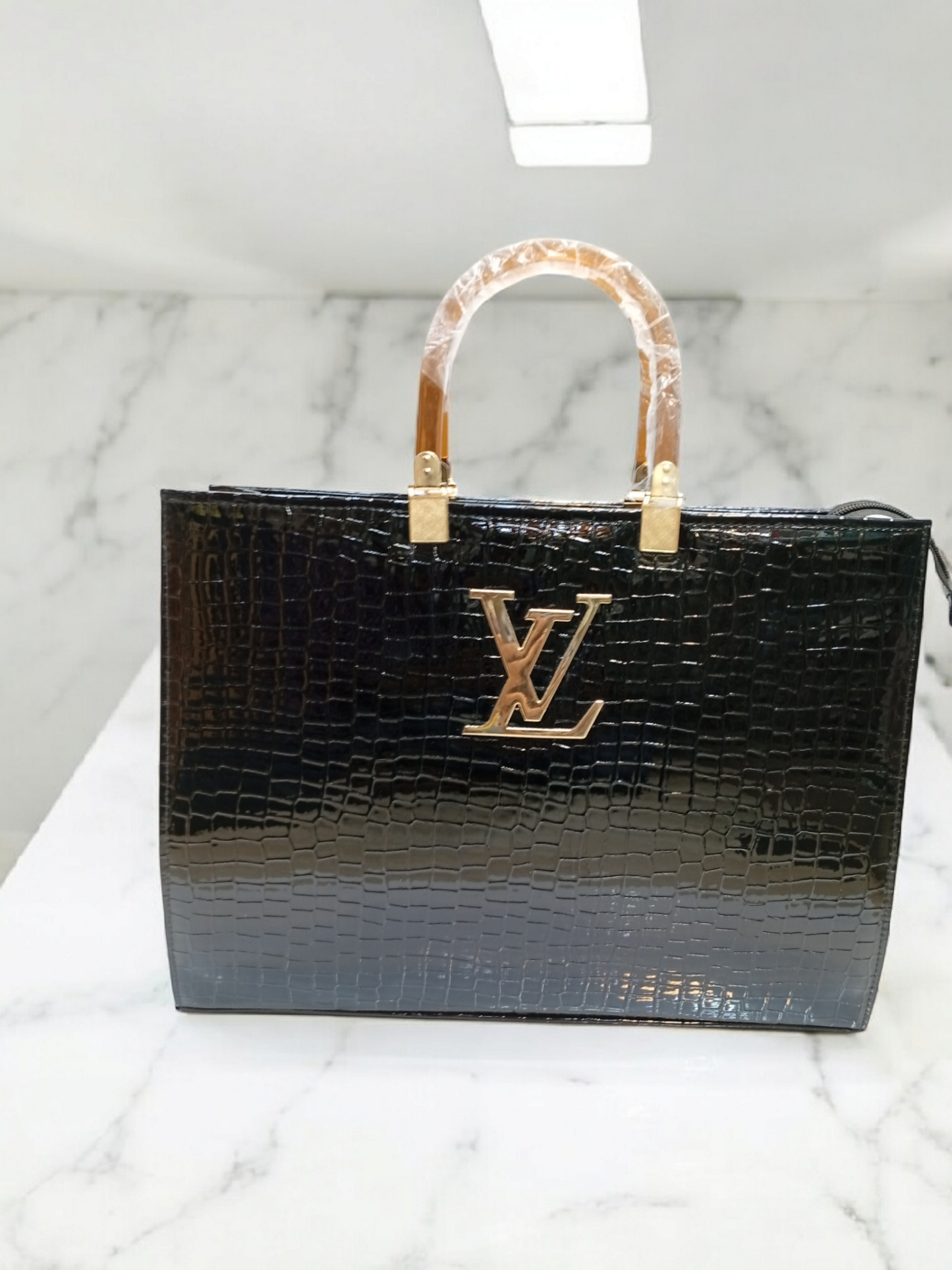 *LV* BEAUTIFUL TOTE BAGS